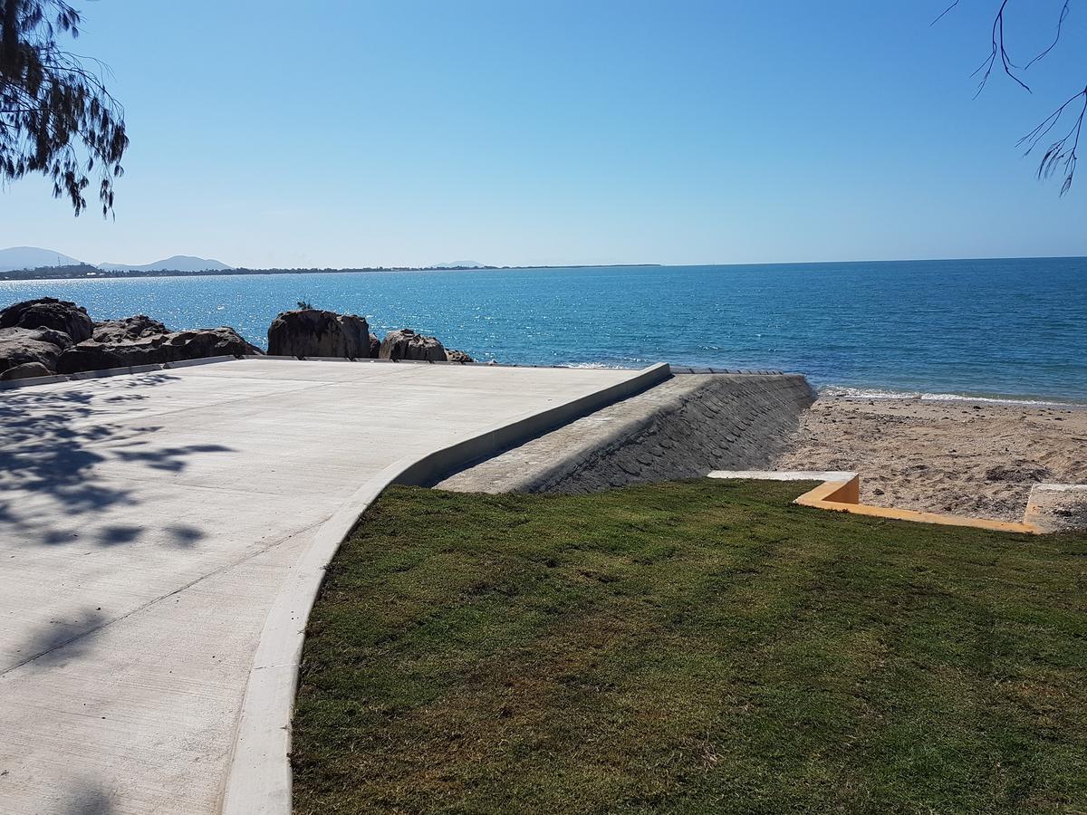 Horseshoe Bay Resort Bowen Exterior foto